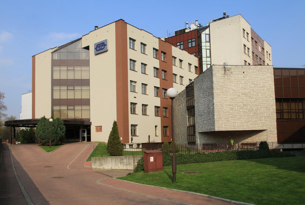 Centrum Konferencyjne Ibib Pan Warsaw Ngoại thất bức ảnh
